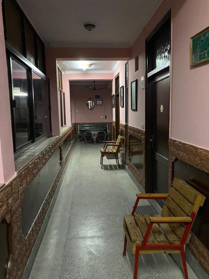 Hotel O Hya'S Homestay Dehradun Zewnętrze zdjęcie