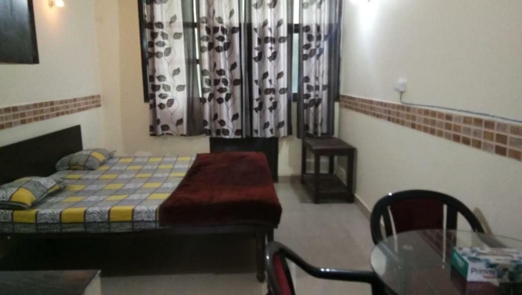 Hotel O Hya'S Homestay Dehradun Zewnętrze zdjęcie