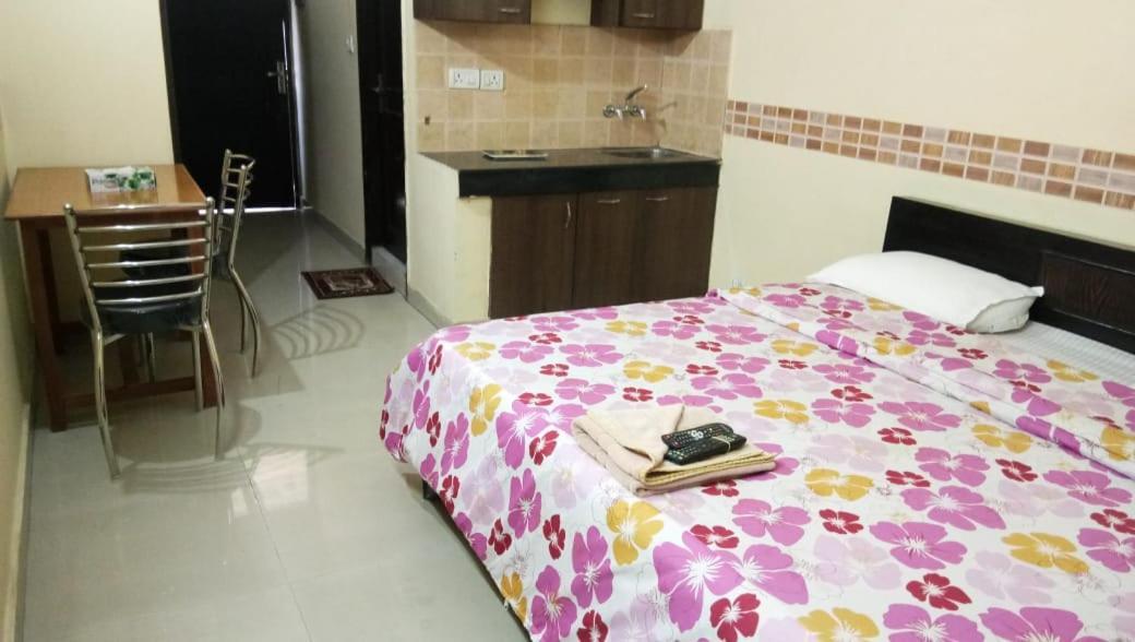 Hotel O Hya'S Homestay Dehradun Zewnętrze zdjęcie